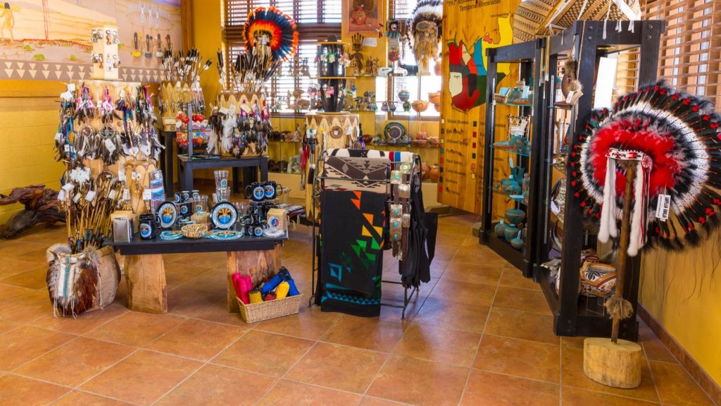 Grand Canyon West Gift Shop Shop The Wonders